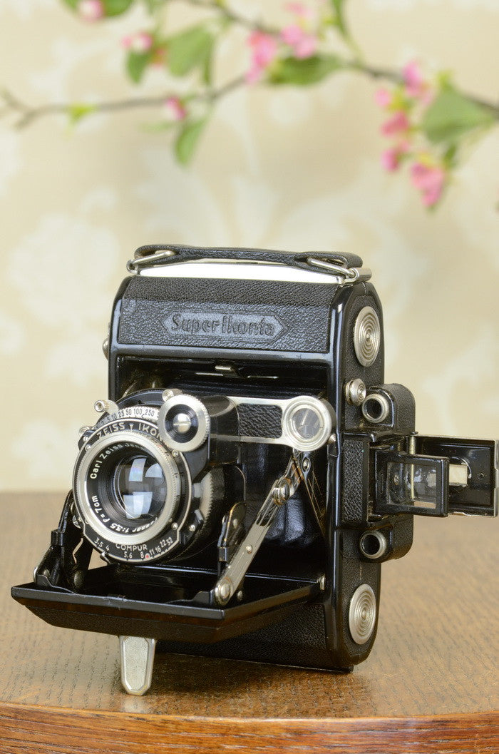 SUPERB! 1936 ZEISS-IKON SUPER IKONTA, Tessar lens, CLA’d - Zeiss-Ikon- Petrakla Classic Cameras