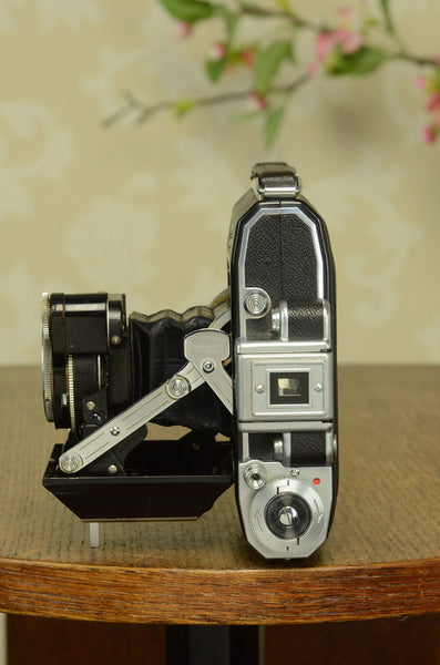 SUPERB! 1937 ZEISS-IKON SUPER IKONTA, Tessar lens, CLA’d, Freshly Serviced! - Zeiss-Ikon- Petrakla Classic Cameras