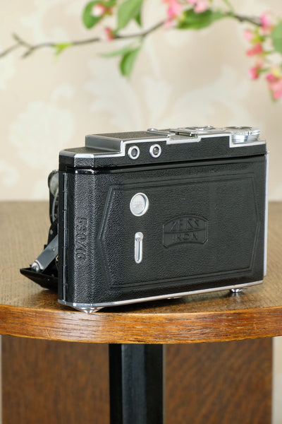 1936 Zeiss Ikon Super Ikonta, Tessar lens, CLA'd, Freshly Serviced! - Zeiss-Ikon- Petrakla Classic Cameras