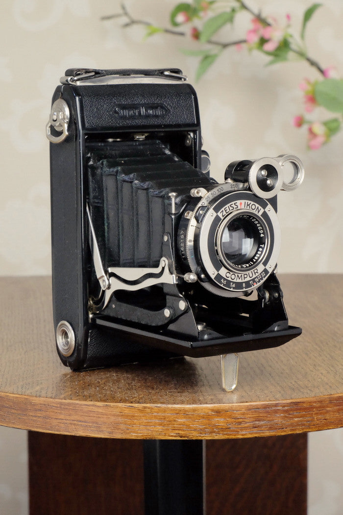 SUPERB! 1933 Zeiss Ikon Super Ikonta 6x9, Tessar lens, FRESHLY SERVICED! - Zeiss-Ikon- Petrakla Classic Cameras