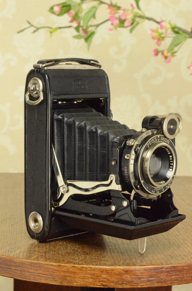 1936 6x9 Super Ikonta with Tessar Lens, FRESHLY SERVICED - Zeiss-Ikon- Petrakla Classic Cameras