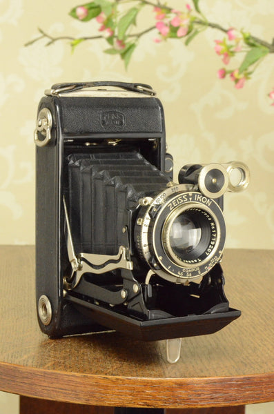 1936 6x9 Super Ikonta with Tessar Lens, FRESHLY SERVICED - Zeiss-Ikon- Petrakla Classic Cameras