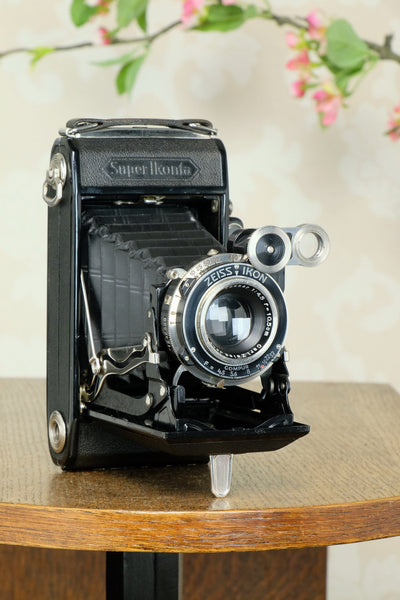 SUPERB! 1936 6x9 Super Ikonta with Tessar Lens, FRESHLY SERVICED - Zeiss-Ikon- Petrakla Classic Cameras